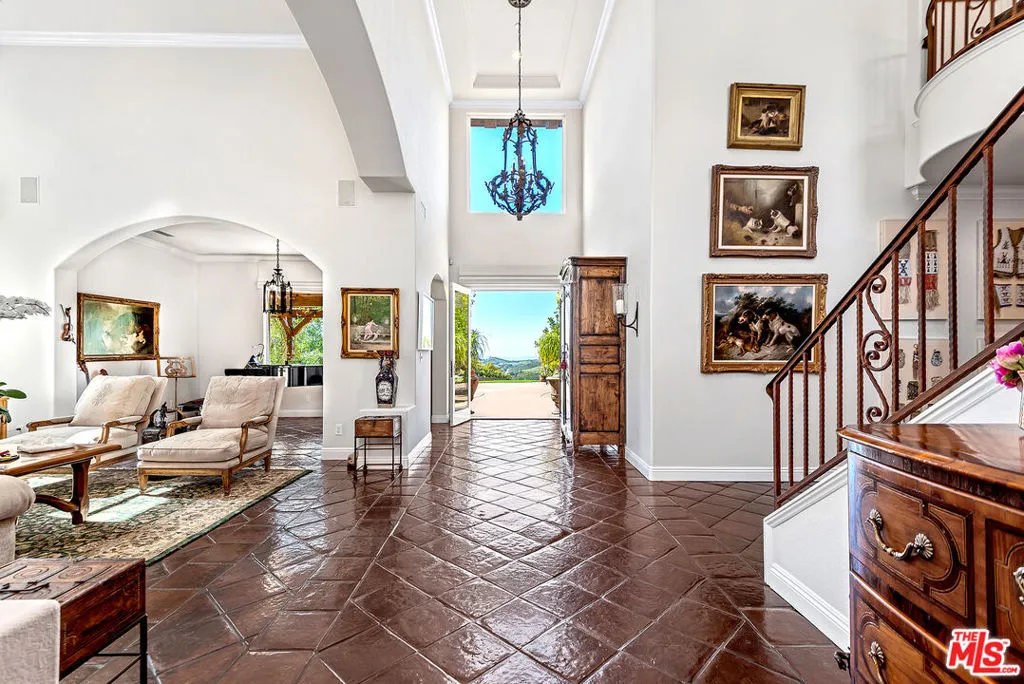 8018 Balcom Canyon Road, Somis, California 93066 home-pic-10